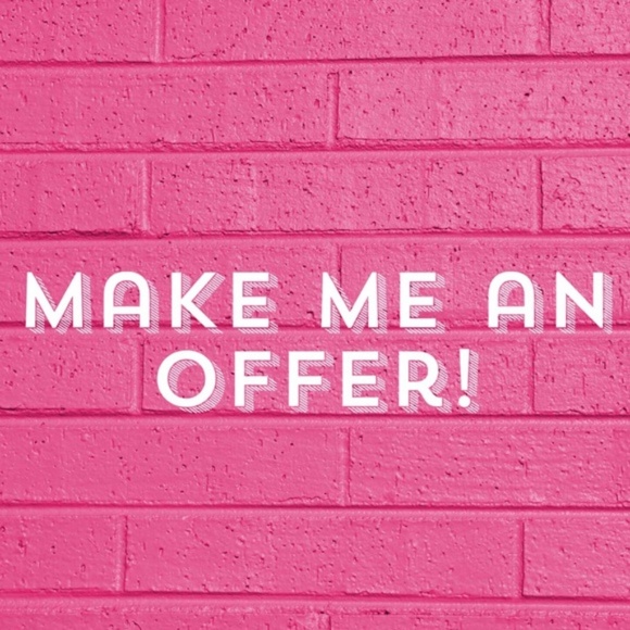 Meet your Posher, Kadie - Picture 2 of 2